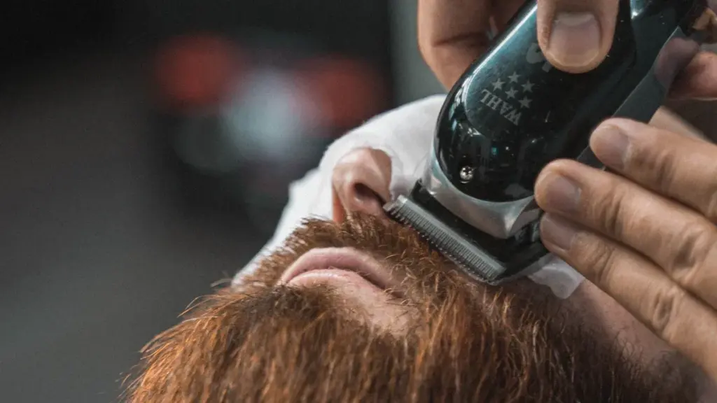 How to Use Beard Oil Effectively